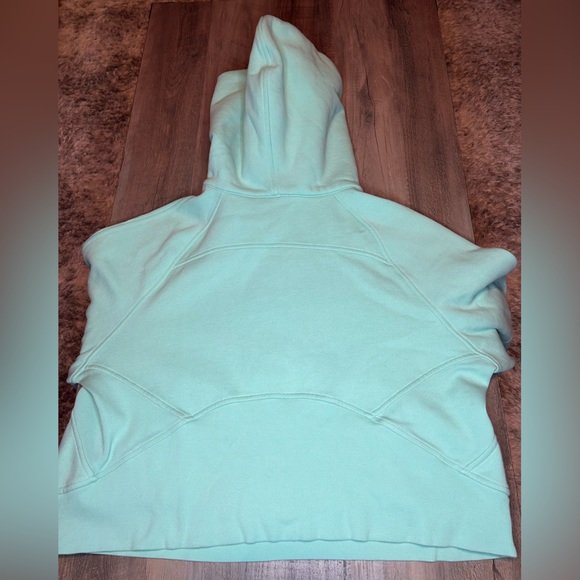 #28 Lululemon Quarter-Zip Scuba - Oversized Sz M/L - Picture 2 of 4